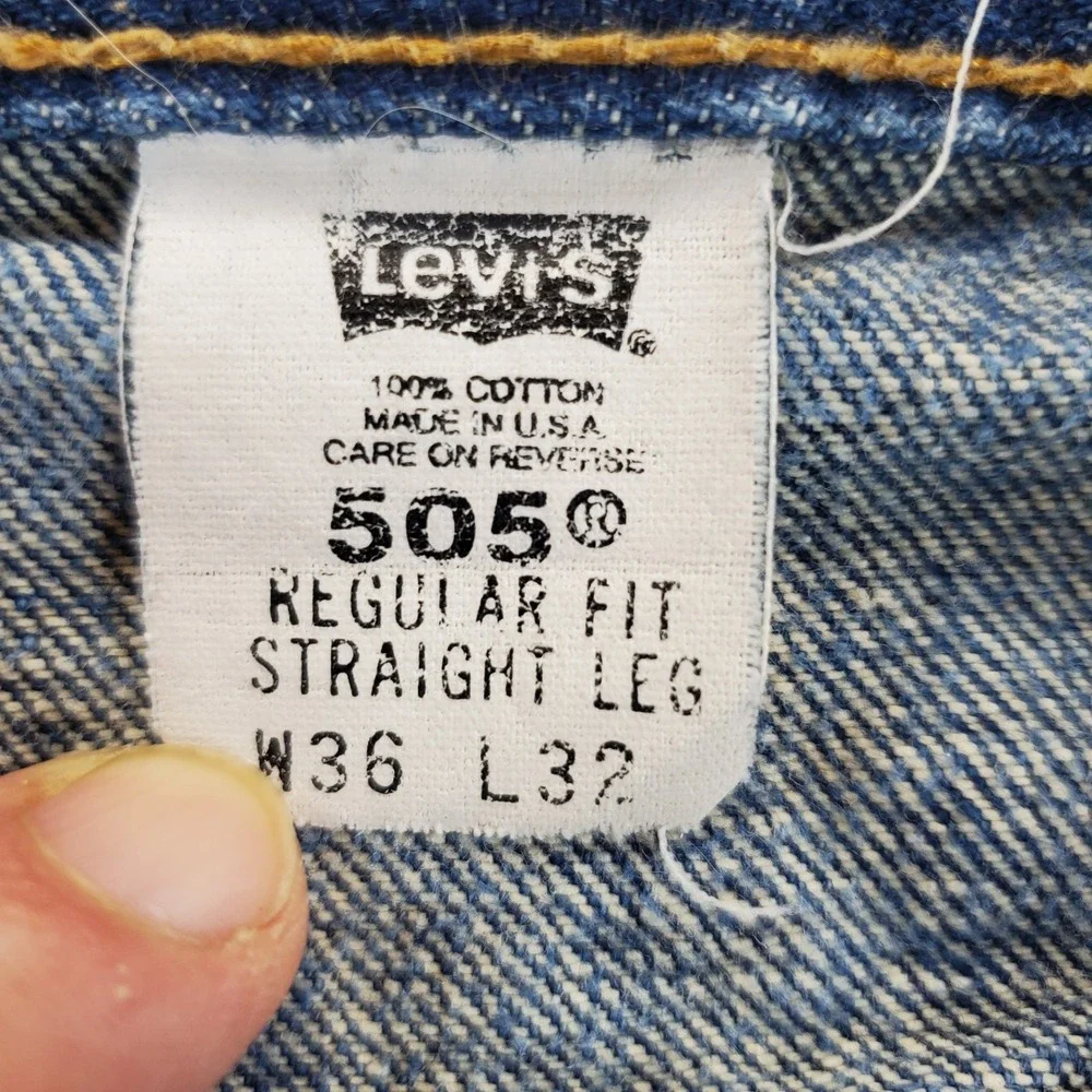 Vintage 2001 Levi's 505 Regular Fit Straight Jeans Mens 36x32 Blue Made in USA